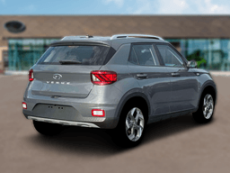 Hyundai Venue SEL FWD 2026