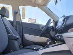 Hyundai Venue SEL FWD w/Two-Tone Roof 2026