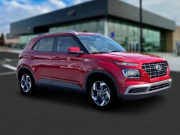 Hyundai Venue SEL FWD 2026