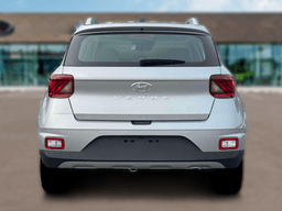 Hyundai Venue SEL FWD 2026