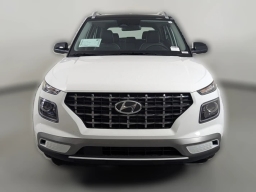 Hyundai Venue Limited IVT 2025