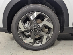 Hyundai Venue Limited IVT 2025