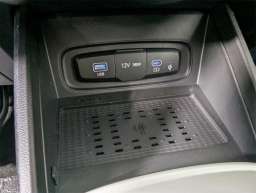 Hyundai Venue Limited IVT 2025