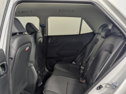 Hyundai Venue Limited IVT 2025