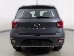 Hyundai Venue SEL FWD w/Two-Tone Roof 2026