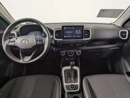 Hyundai Venue SEL FWD w/Two-Tone Roof 2026