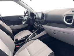 Hyundai Venue SEL FWD 2026