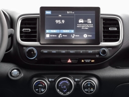 Hyundai Venue SEL FWD 2026