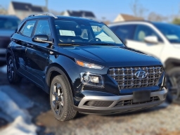 Hyundai Venue SEL FWD 2026