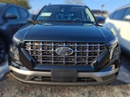Hyundai Venue SEL FWD 2026