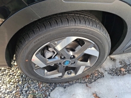 Hyundai Venue SEL FWD 2026