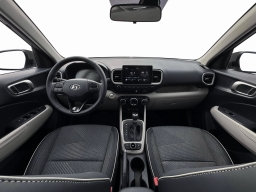 Hyundai Venue SEL FWD w/Two-Tone Roof 2026