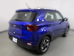 Hyundai Venue Limited IVT 2025