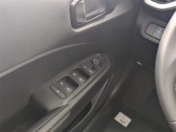 Hyundai Venue Limited IVT 2025