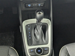 Hyundai Venue Limited IVT 2025