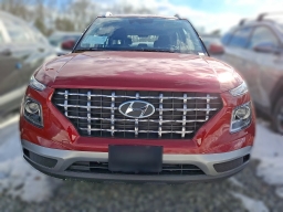 Hyundai Venue SEL FWD 2026