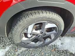 Hyundai Venue SEL FWD 2026