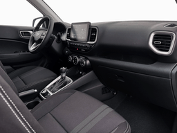 Hyundai Venue SEL FWD 2026