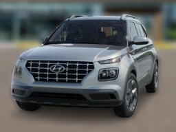 Hyundai Venue SEL FWD 2026