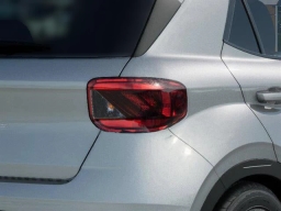 Hyundai Venue SEL FWD 2026