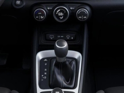 Hyundai Venue SEL FWD 2026