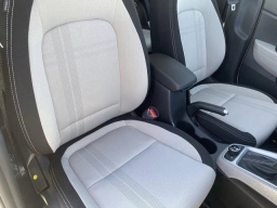 Hyundai Venue SEL FWD 2026