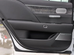 Genesis G90 e-SC 3.5T AWD 2026