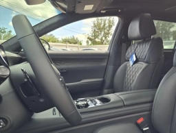 Genesis G90 e-SC Prestige Black 3.5T AWD 2026