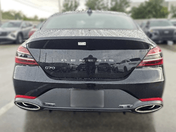Genesis G70 2.5T RWD 2026