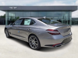 Genesis G70 2.5T RWD 2026