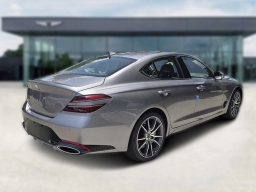 Genesis G70 2.5T RWD 2026