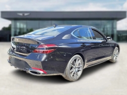 Genesis G70 2.5T RWD 2026