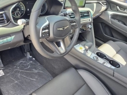 Genesis G70 2.5T RWD 2026