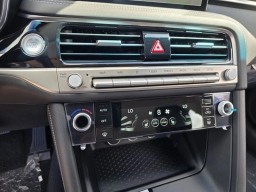 Genesis G70 2.5T RWD 2026