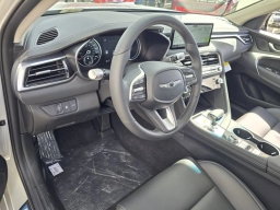 Genesis G70 2.5T RWD 2026