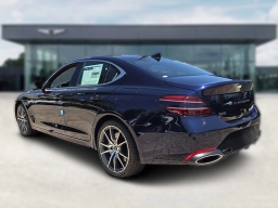 Genesis G70 2.5T RWD 2026