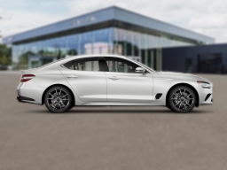Genesis G70 2.5T RWD 2026