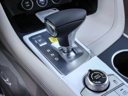 Genesis G70 2.5T Prestige RWD 2026