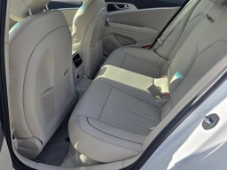 Genesis G70 2.5T Prestige RWD 2026