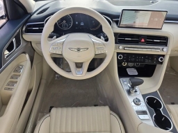 Genesis G70 2.5T Prestige RWD 2026
