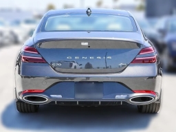 Genesis G70 2.5T Prestige AWD 2026