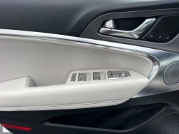 Genesis G70 3.3T Sport Prestige RWD 2026