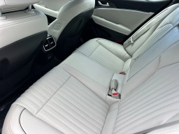 Genesis G70 3.3T Sport Prestige RWD 2026