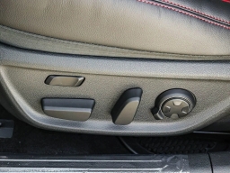 Genesis G70 3.3T Sport Prestige RWD 2026