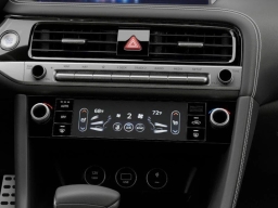 Genesis G70 3.3T Sport Prestige RWD 2026