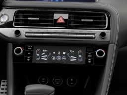 Genesis G70 3.3T Sport Prestige RWD 2026