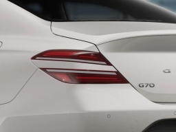 Genesis G70 3.3T Sport Prestige RWD 2026