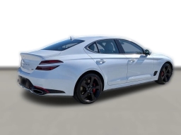 Genesis G70 3.3T Sport Prestige RWD 2026