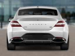 Genesis G70 3.3T Sport Prestige RWD 2026