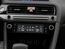 Genesis G70 3.3T Sport Prestige AWD 2026